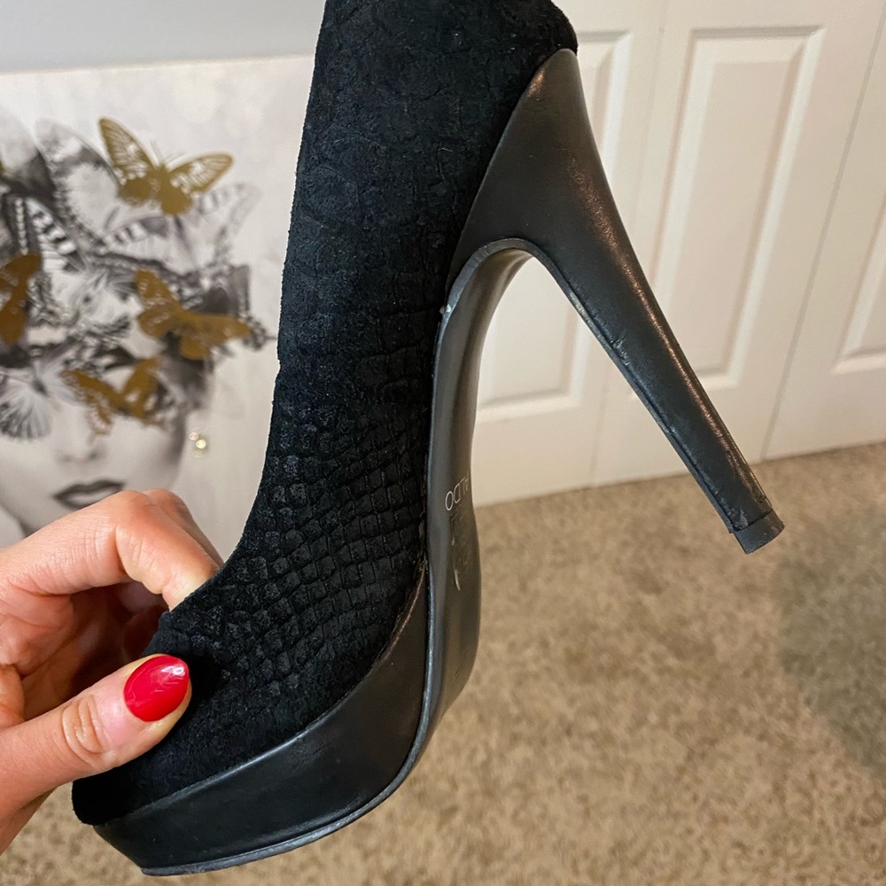 Black leather heels